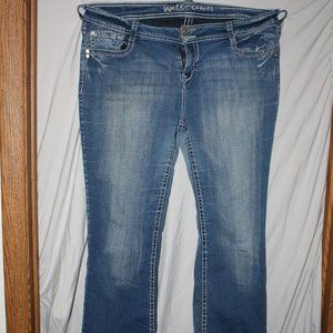 Wall Flower Dark Wash Jeans size 17